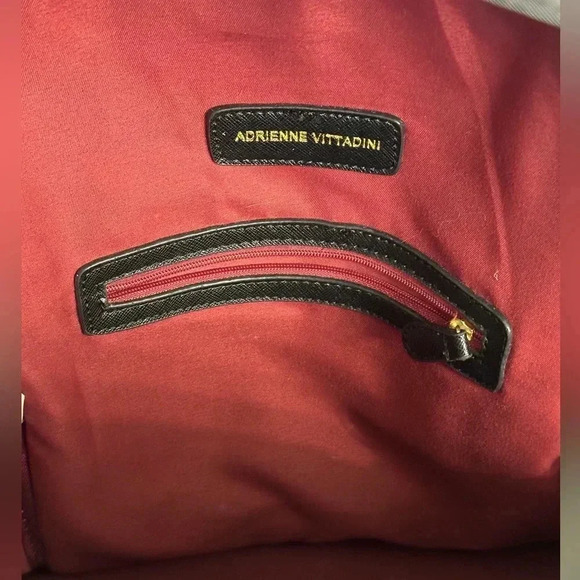 Adrienne Vittadini black nylon backpack and/or diaper bag adjustable straps - Picture 5 of 6